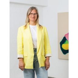 Porträt von Lena Schmid-Tupou